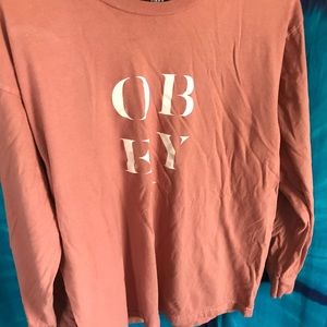 OBEY longsleeve, very comfy and a very cool color!